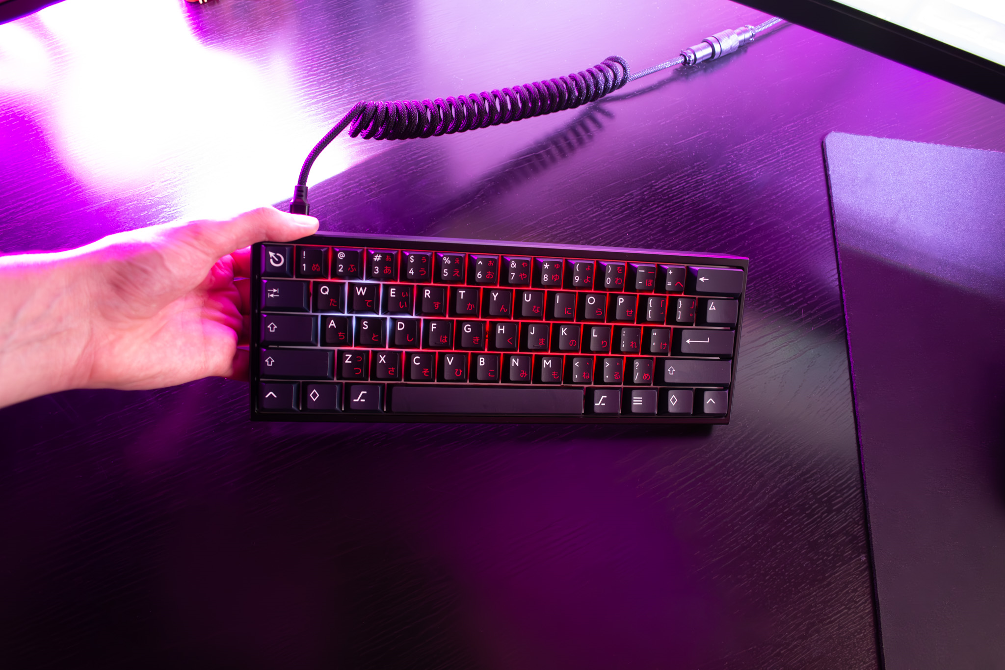 Custom Wooting 60HE with CableMode Cable running RGB at 8%